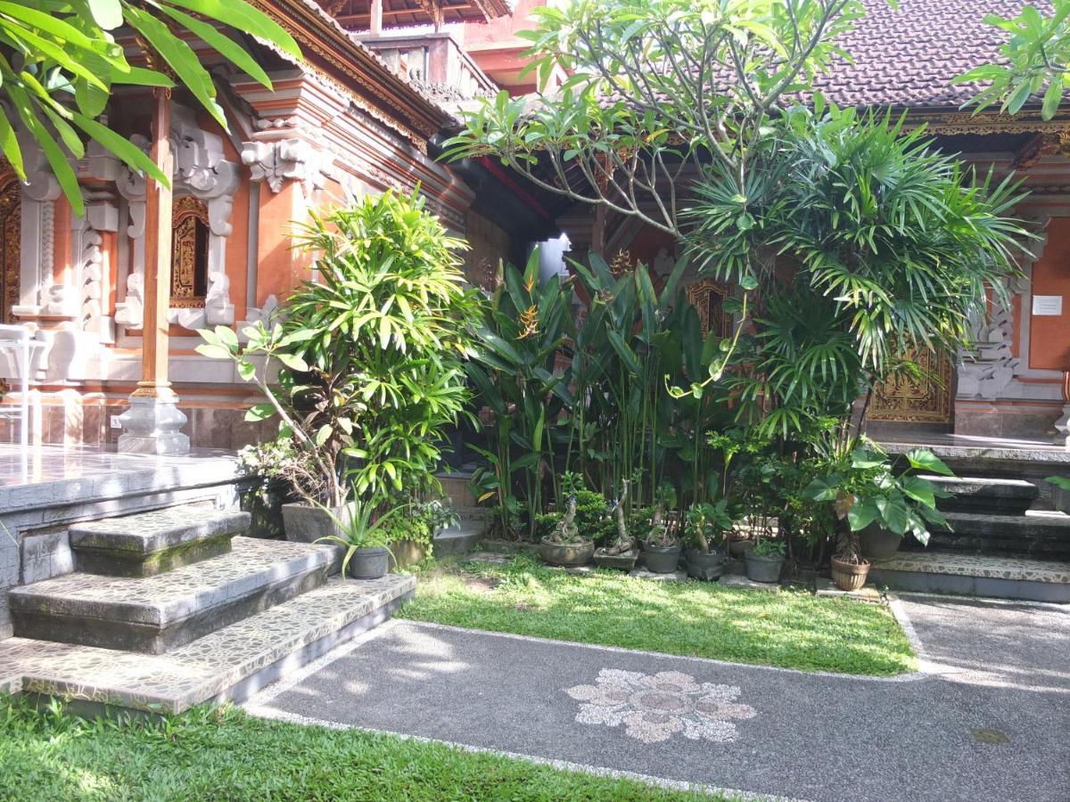 Leket House *