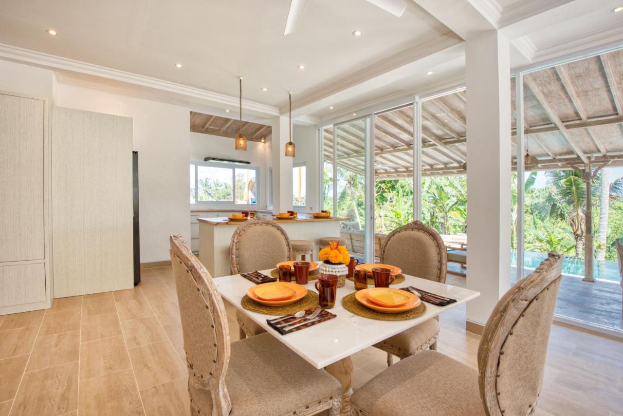 Wake In Paradise And Luxury Lebah Villa *