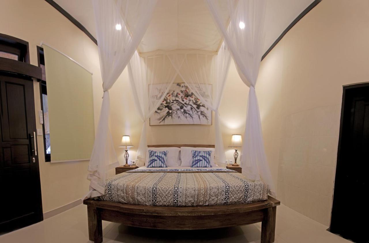 Homestay Sari House - Balinese Style