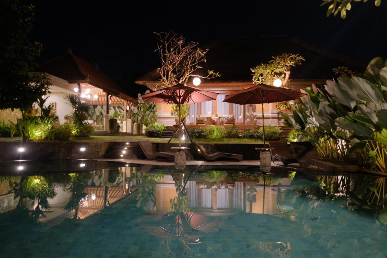 Puri Andong 3*