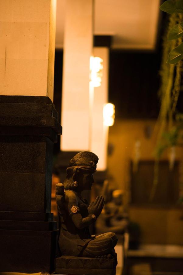 Suntari * Ubud (Bali)