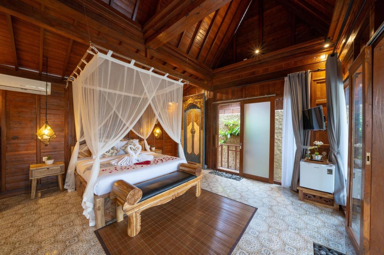 Barong Bali *