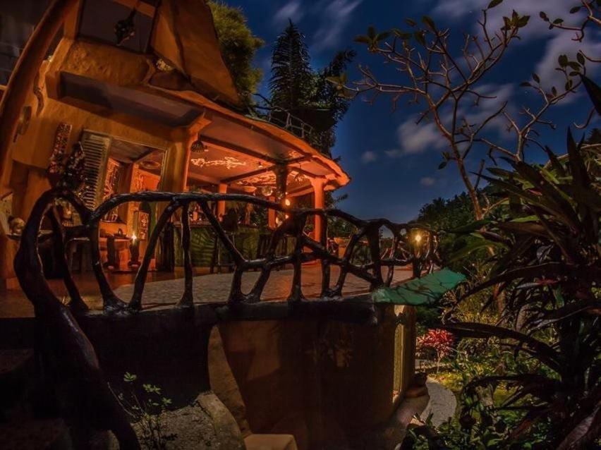 Santa Mandala Villa