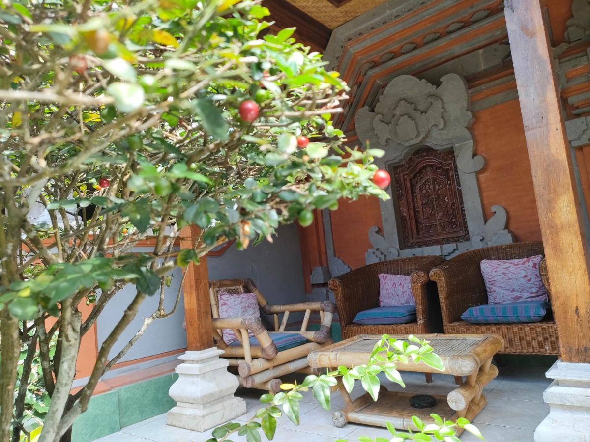 Dika * Ubud