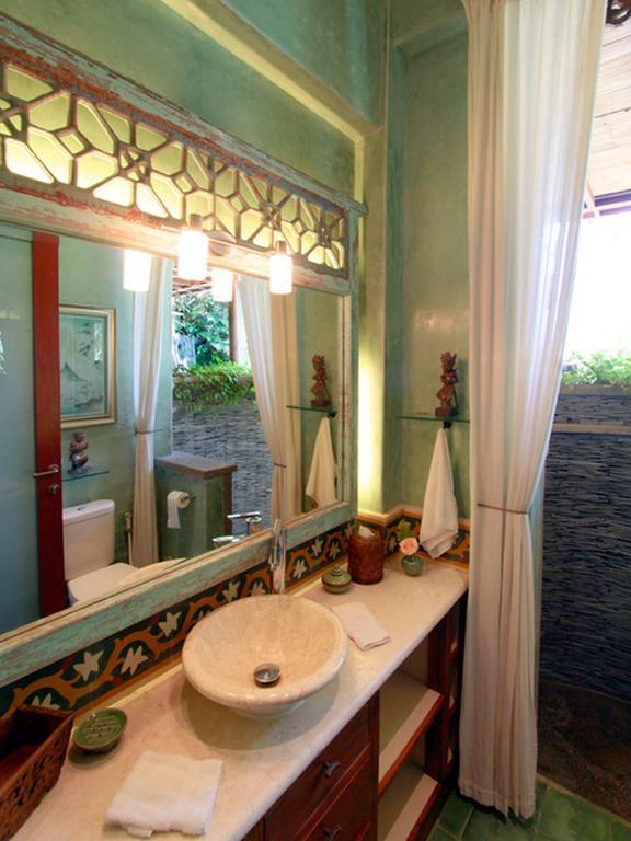 Pelangi Estate Villa *