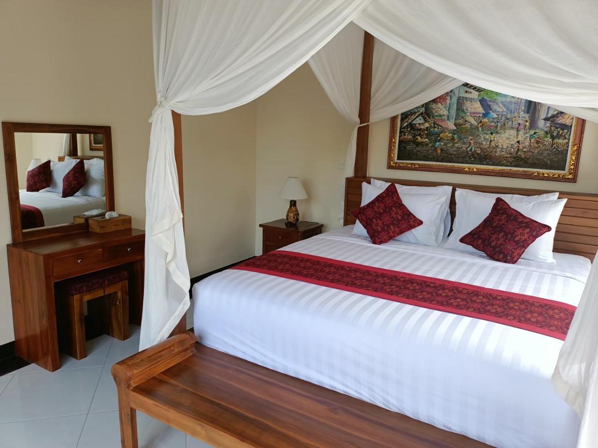 Puri Tangsub Villa *