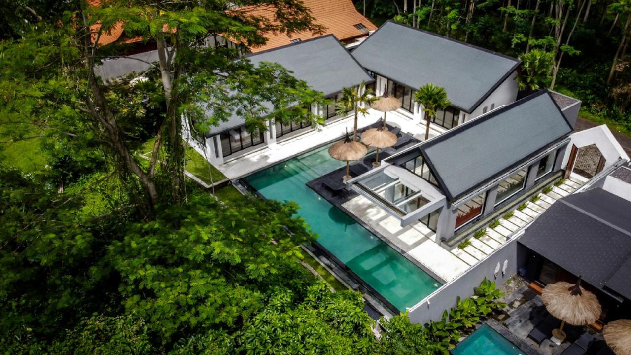 Villa Waterfall By Balisuperhost *