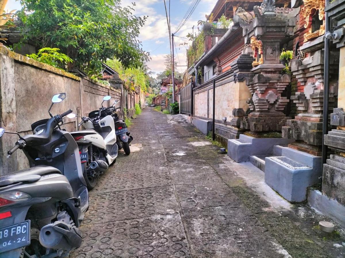Homestay Ojek's