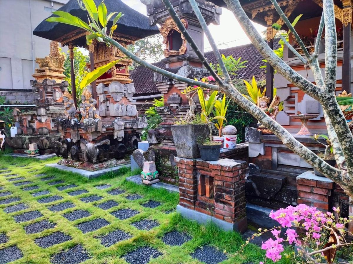 Ojek's Homestay