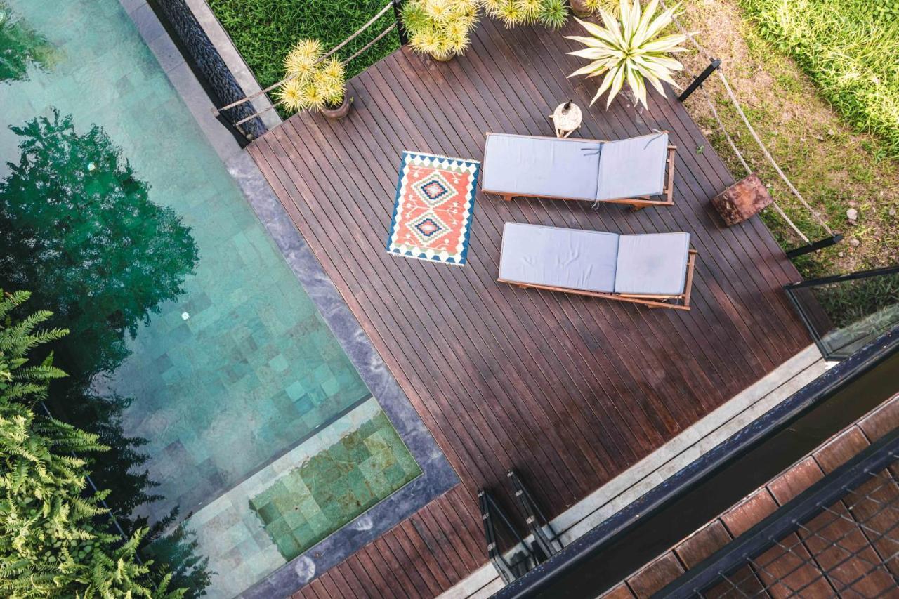 3 Bedrooms Tropical Modernism Rice Field And Jungle Villa Ubud (Bali)