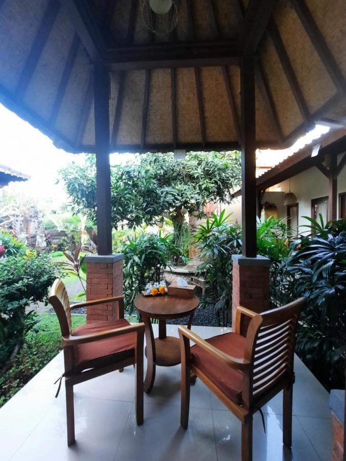 Sahadewa House Wisma tamu