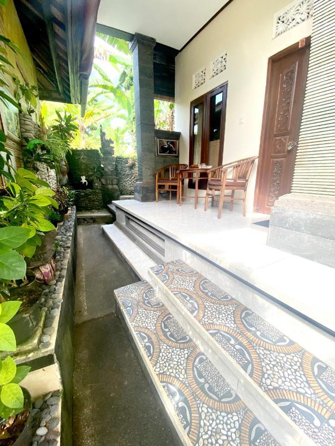 Ayu * Ubud