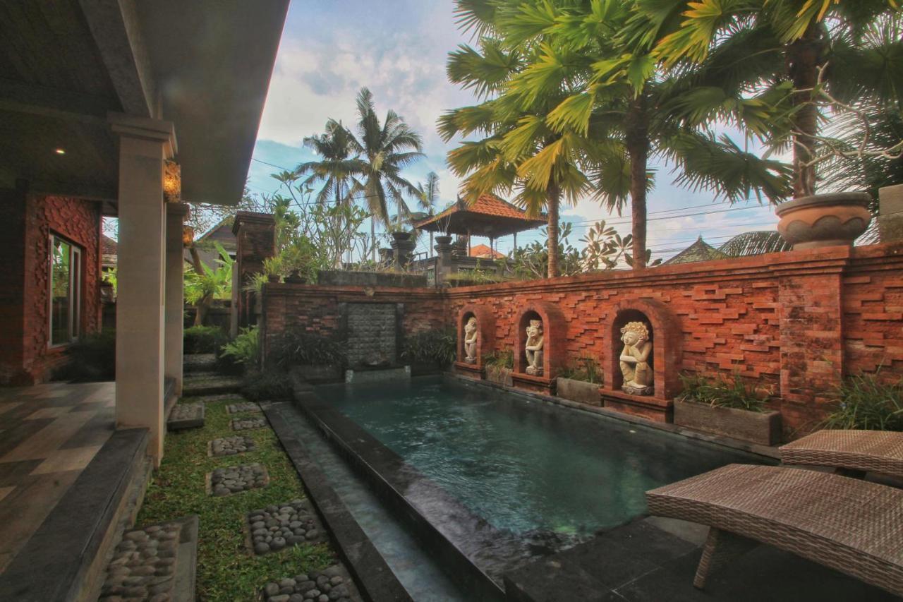 The Suci Sari Villa *