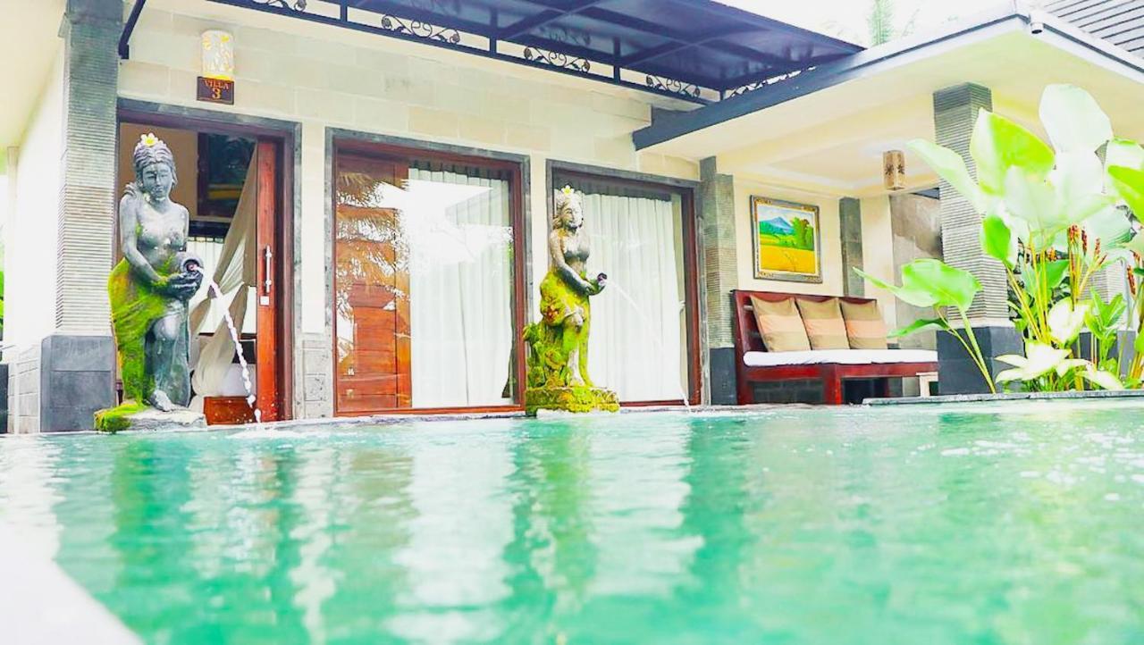Jj And * Ubud
