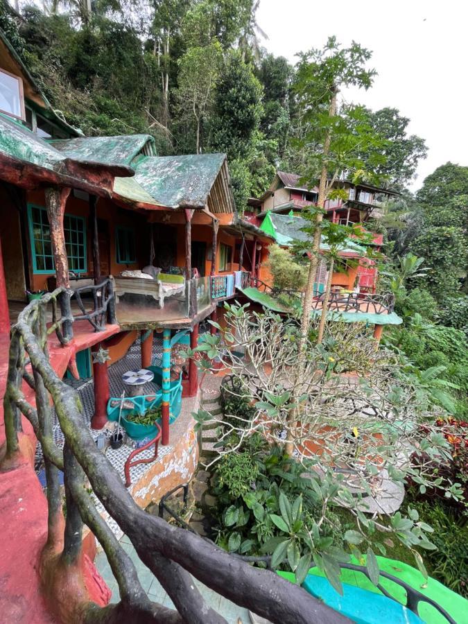 Santa Mandala Villa