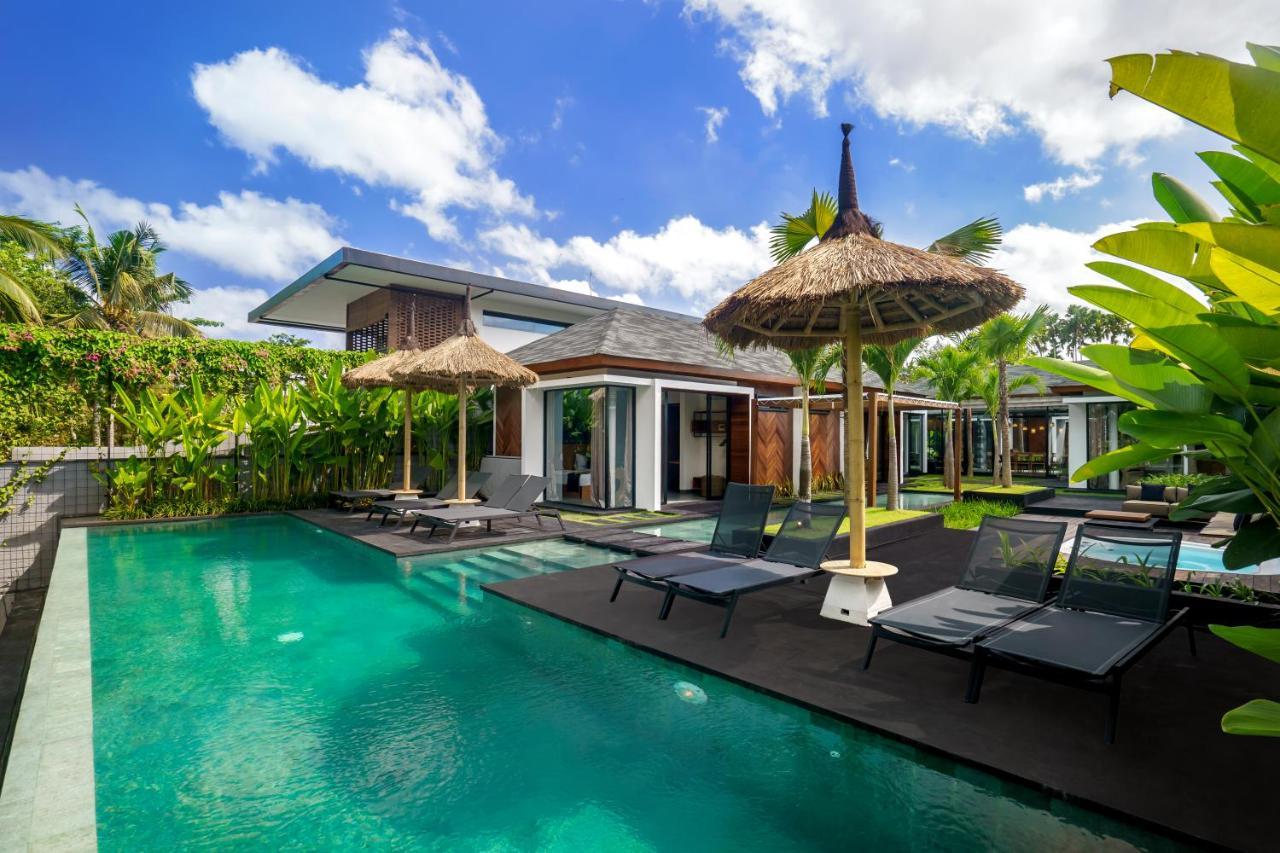 Jacuzzi By Balisuperhost Villa *