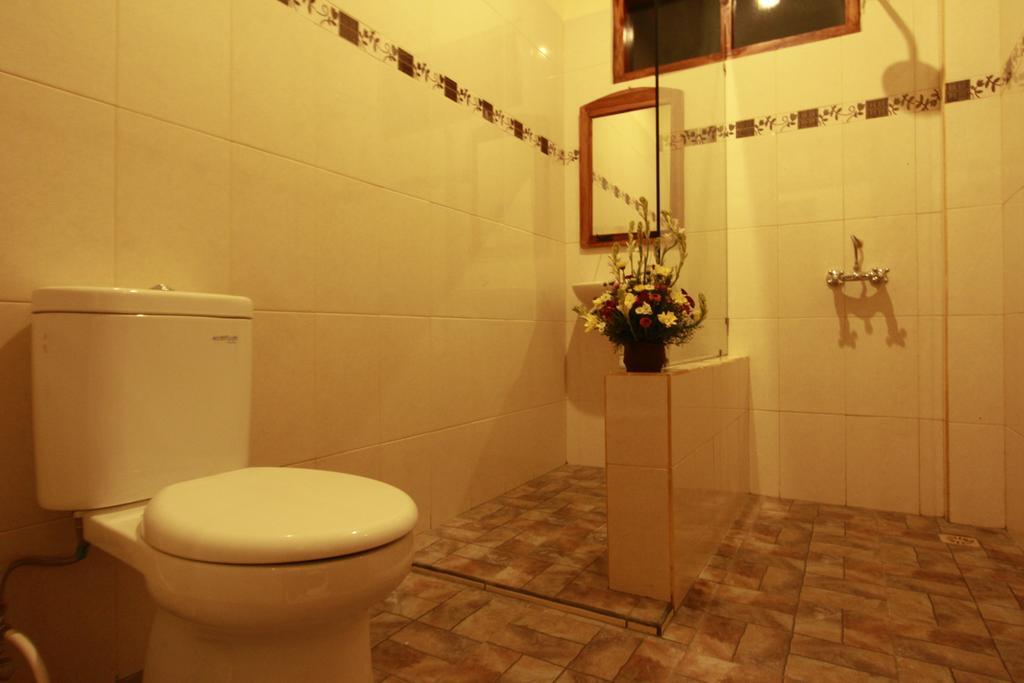 Loris Homestay