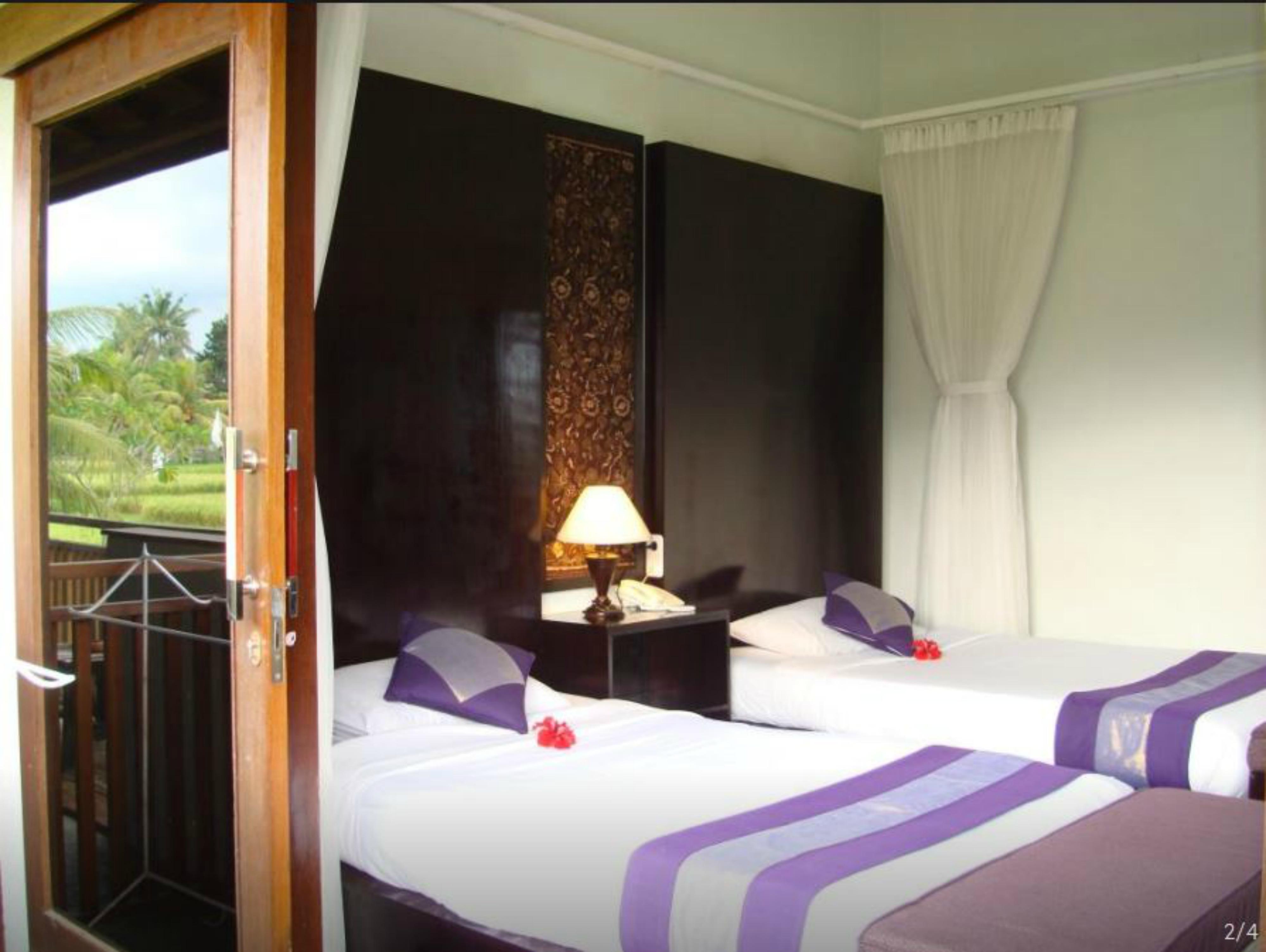 Anini Raka & Resort 4*