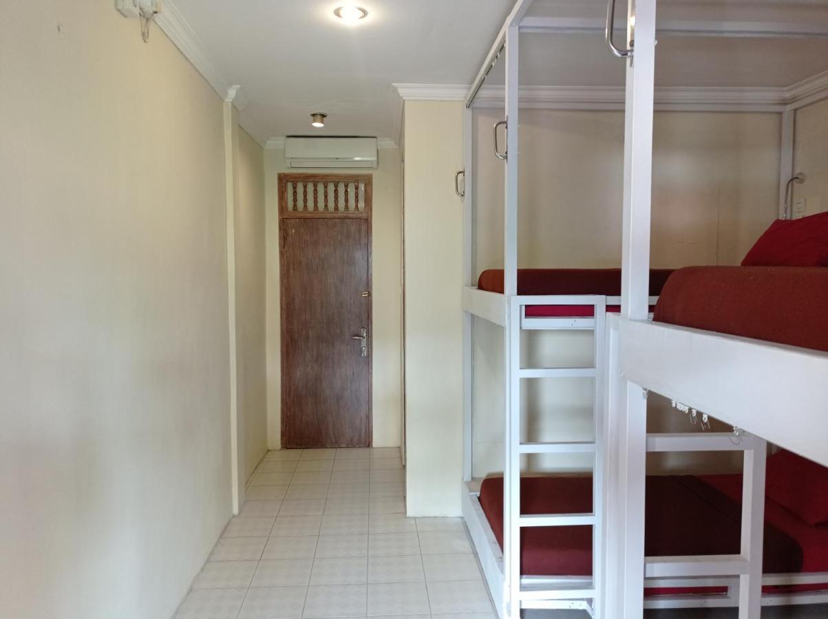 Market Hostel