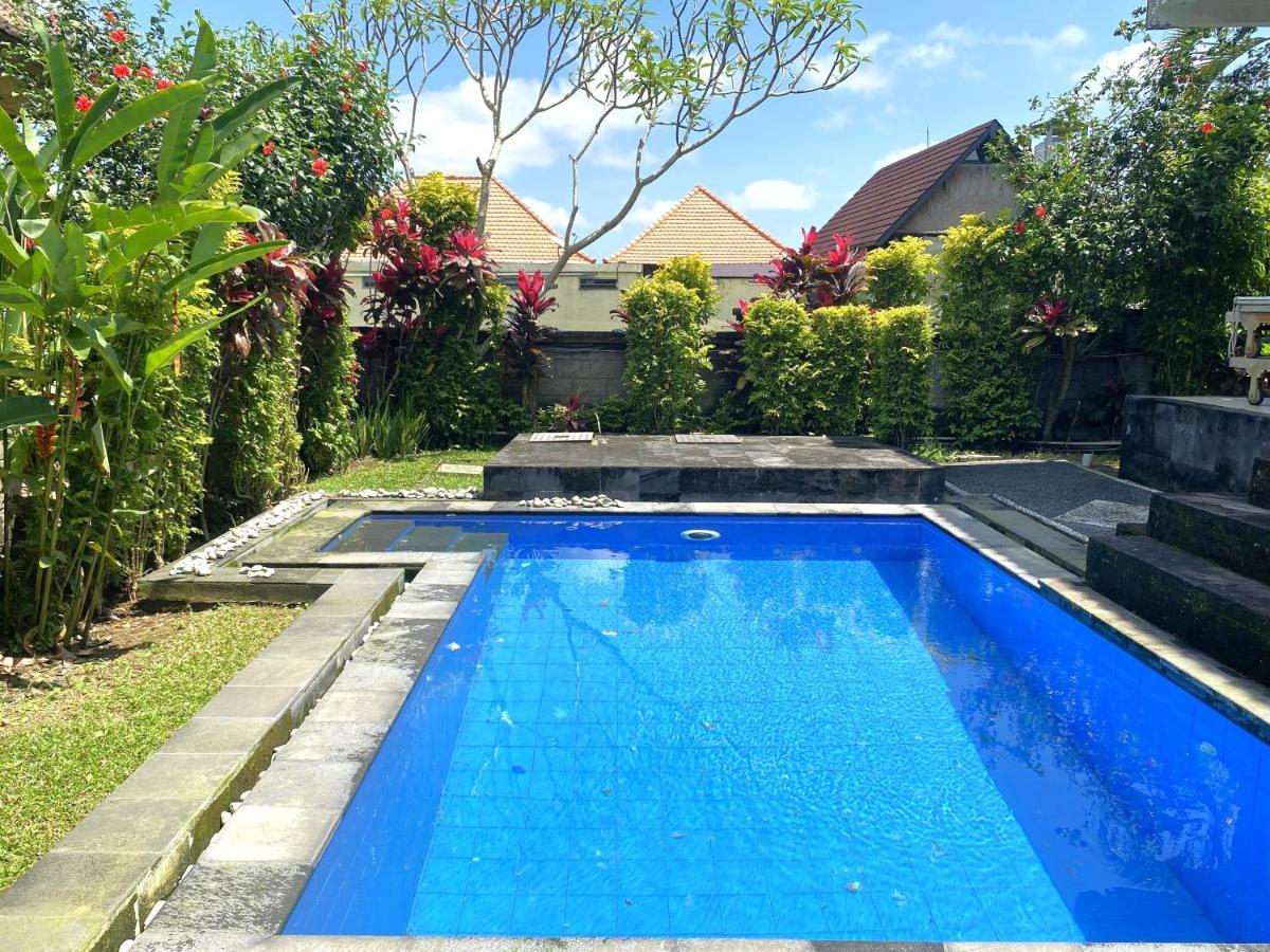 Villa Agung Khalia *