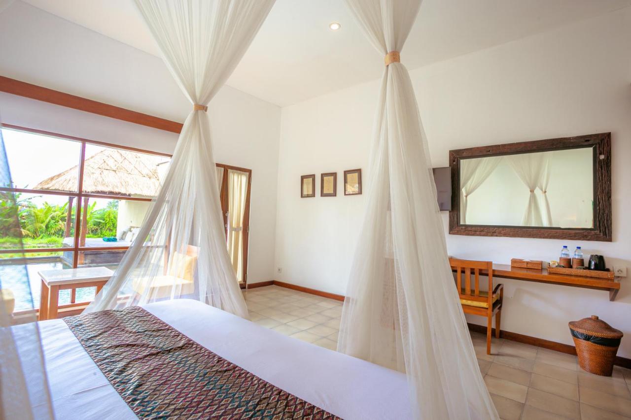 Alam Puisi Villa *