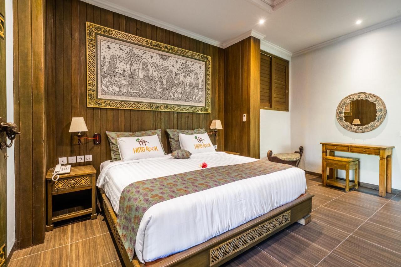 Huts Rock Hotel *