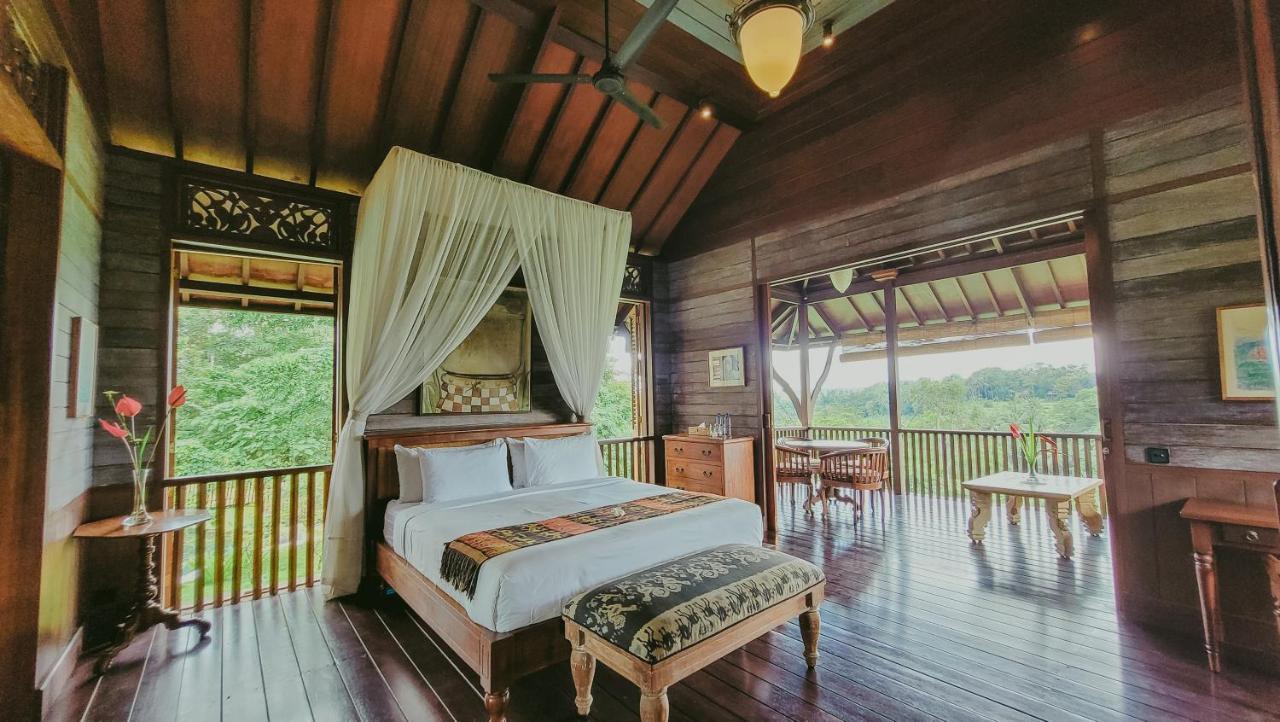 Amaru Villa