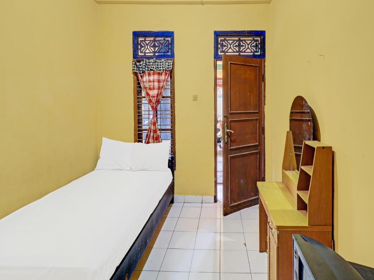 Hotel Oyo 91235 Damu
