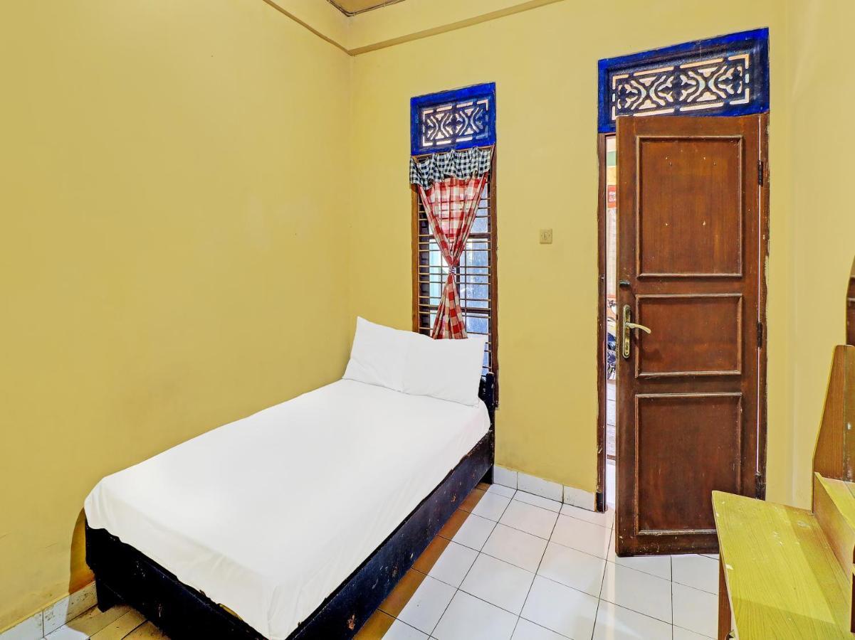 Hotel Oyo 91235 Damu