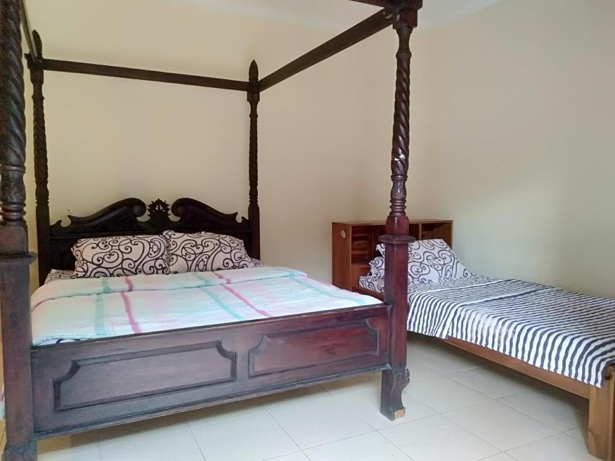 Guest house Puri Asri