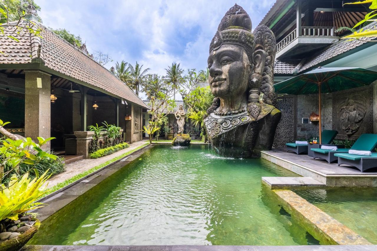 Hotel Huts Rock *
