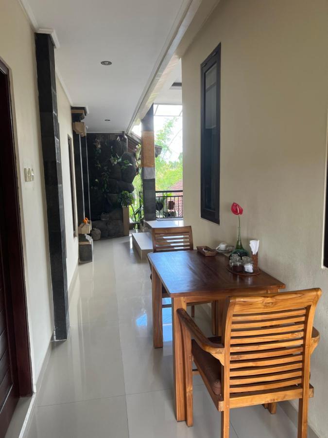 Oes House Privatunterkunft *
