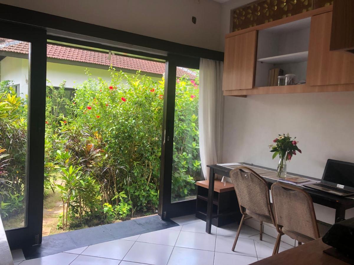 Ambary - With Workspaces, Ideal For Groups Guest house