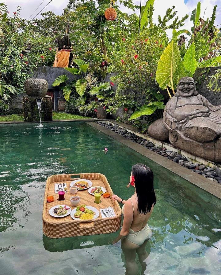 Dina Ubud