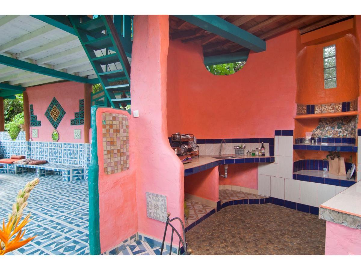 Santa Mandala Villa *