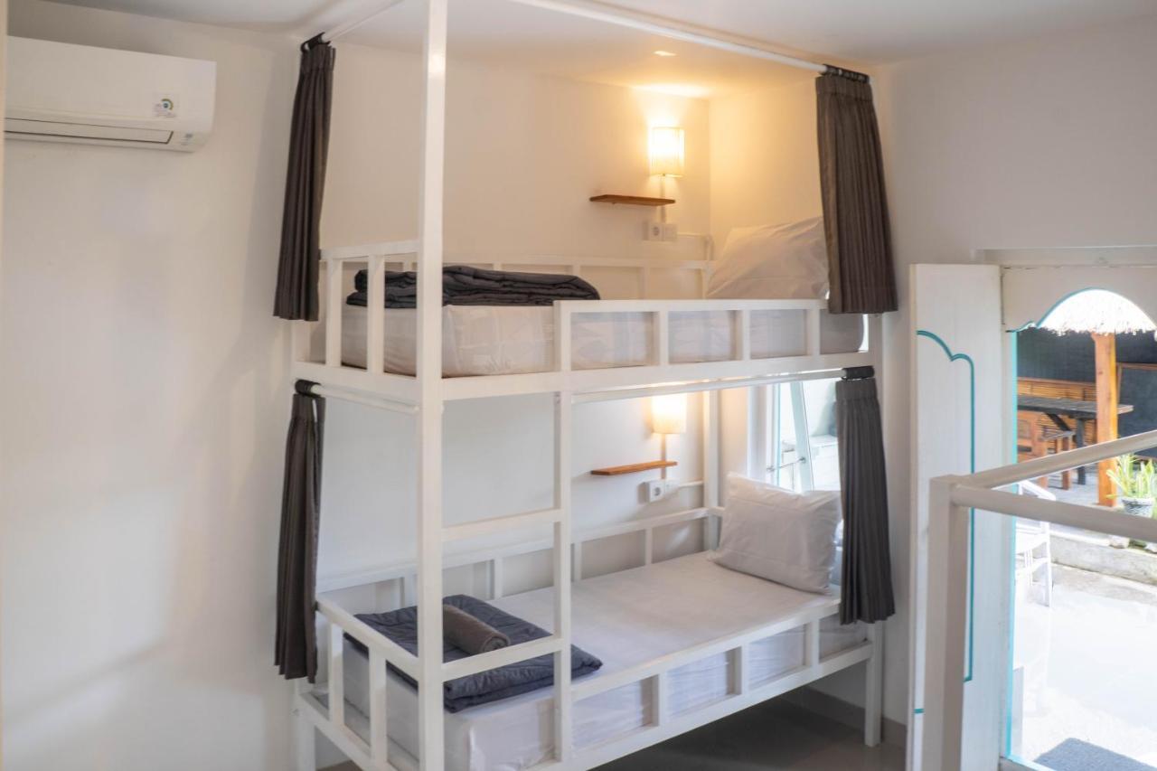 Hostel In Da *