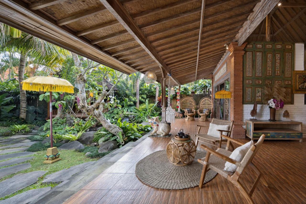 The Gardener's Villa *