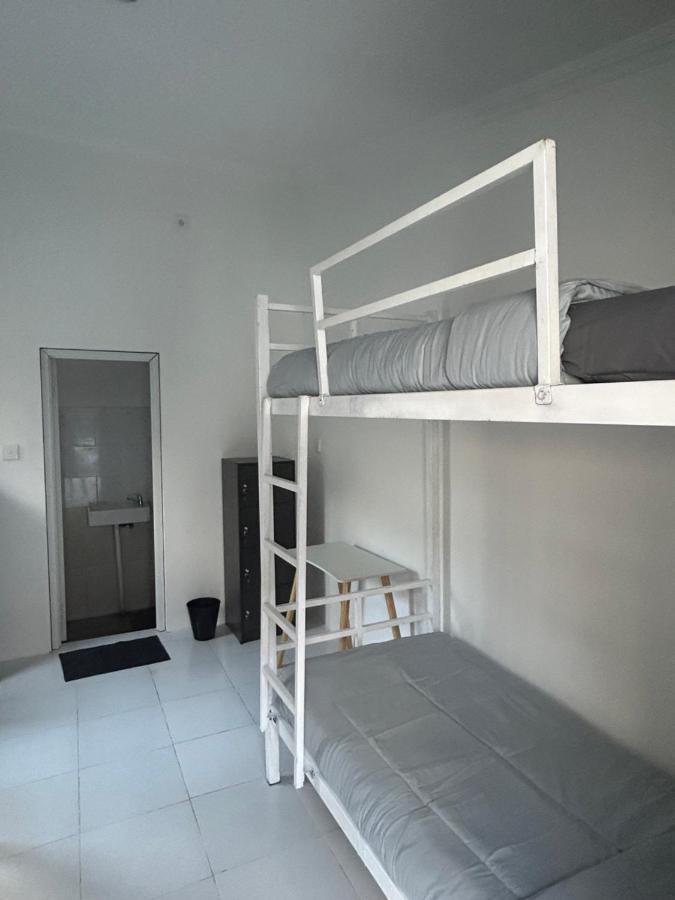 White Sandat Gasthuis *