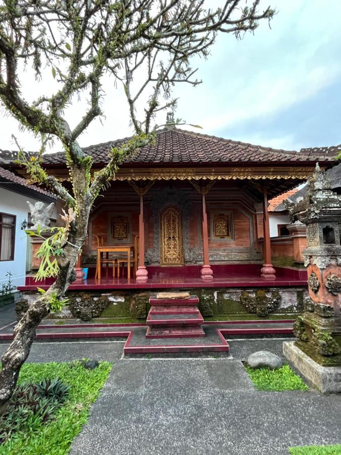 Homestay Sujana *