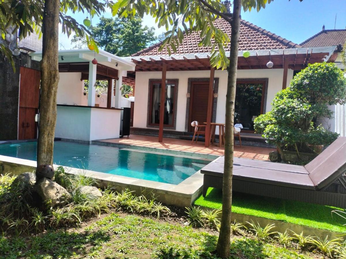 Baruna Sari Villa
