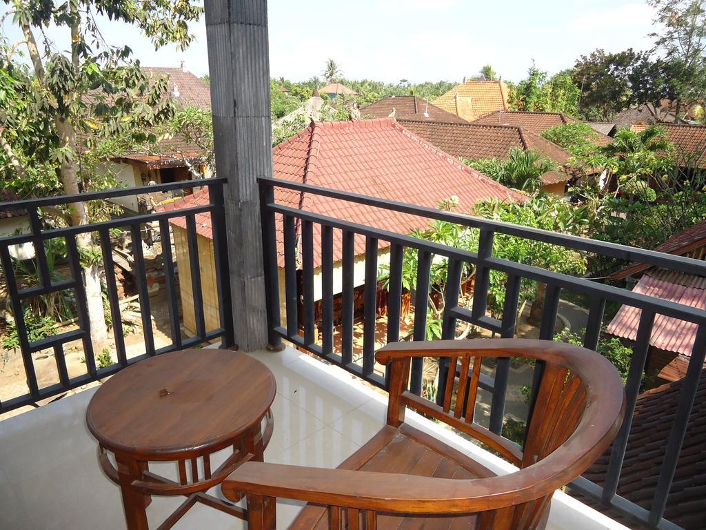 Dewa Put Ubud (Bali)