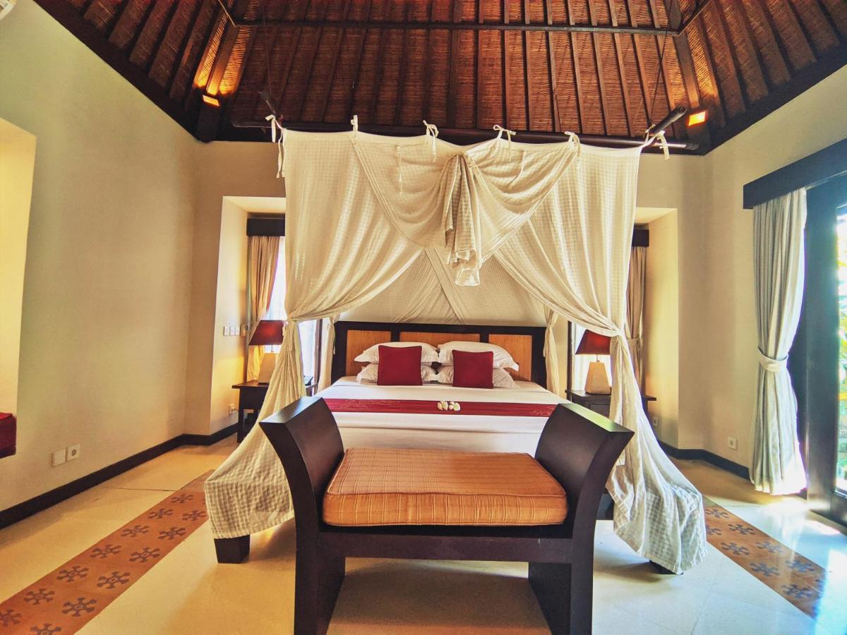 Resort Barong By Puri Signatures