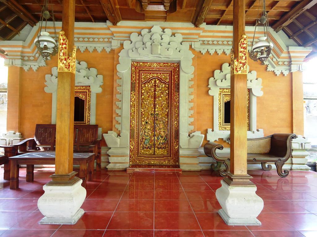 Holiday park Wahyu And Restaurant