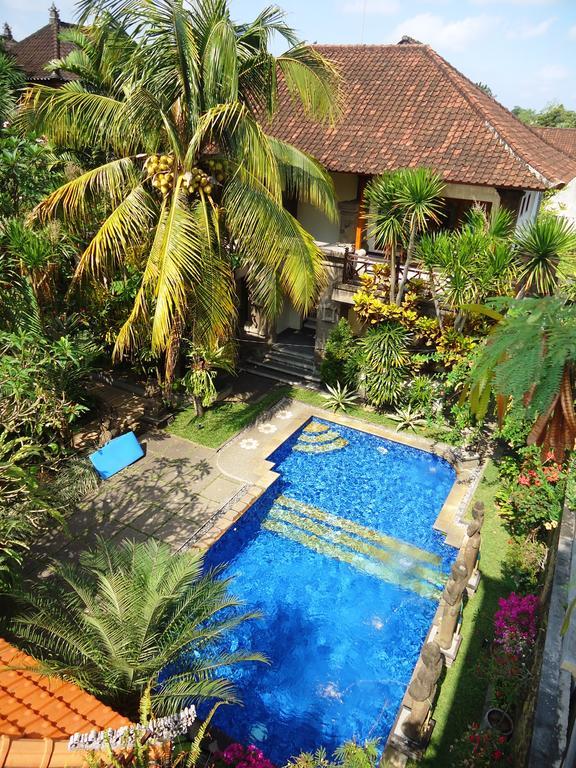 Wahyu And Restaurant Holiday park Ubud (Bali)
