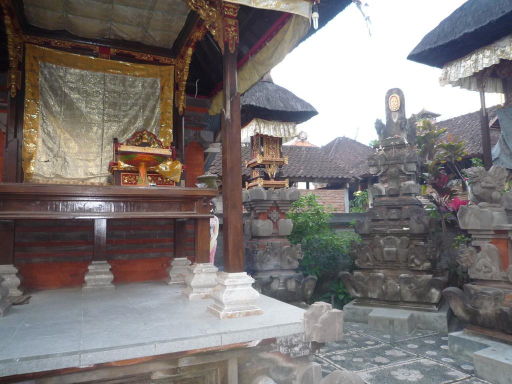 Pratama House