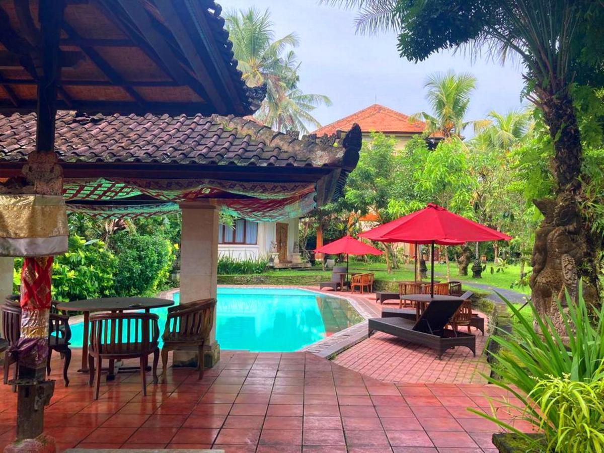Hotel 2 Minutes To Monkey Forest