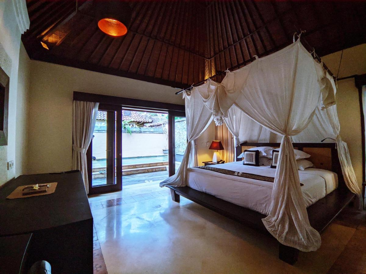Barong By Puri Signatures Resort