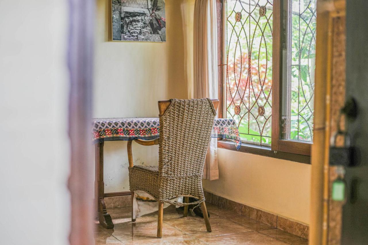 Sari Bamboo Villa *