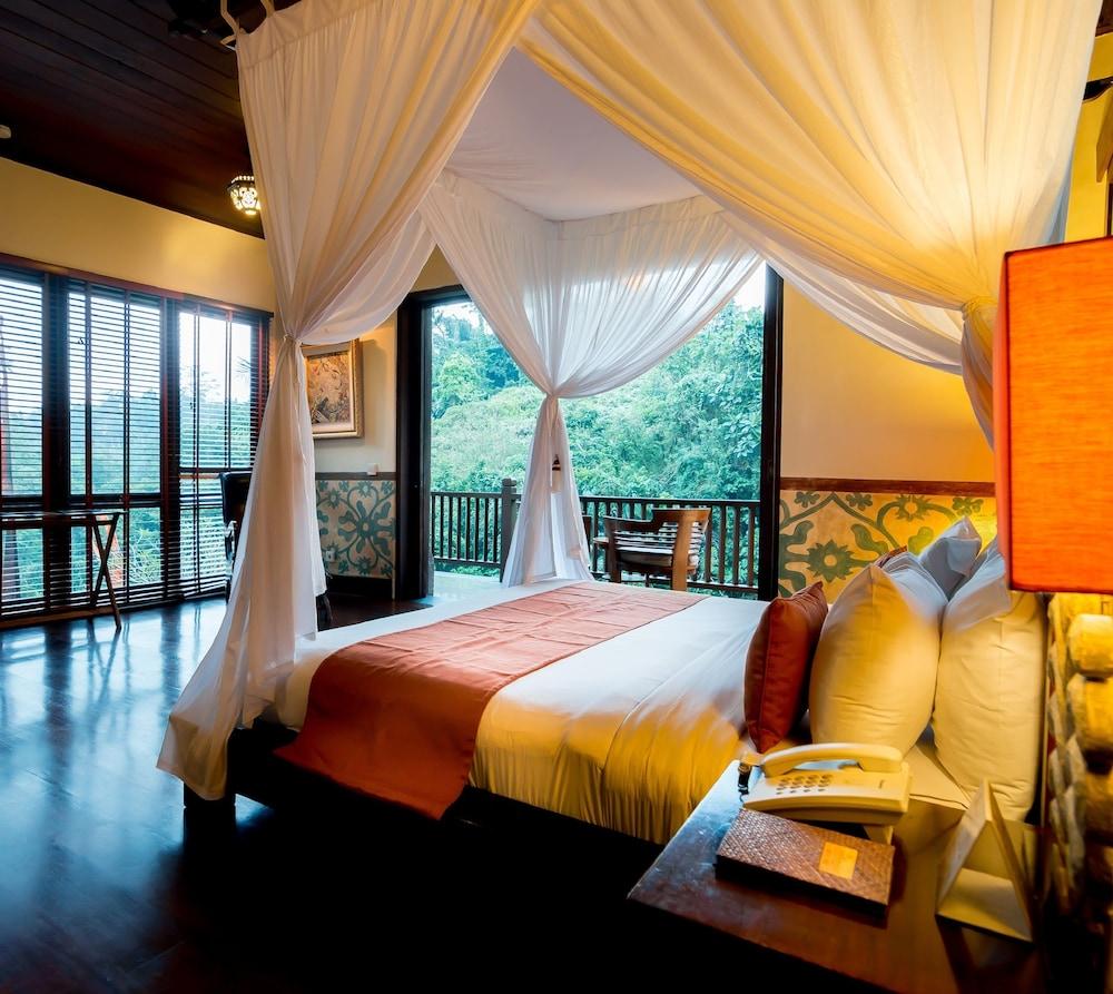 Bidadari Private Villas & Retreat Hotel