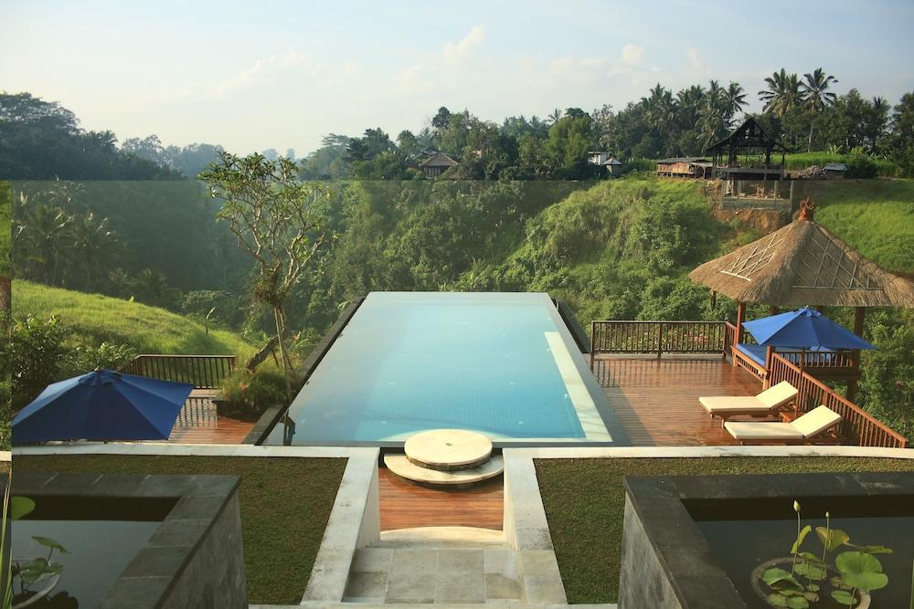 Amori Hotel